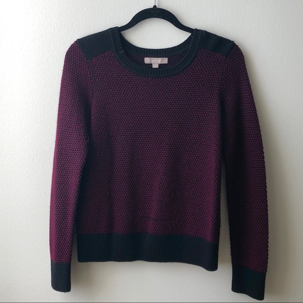 BANANA REPUBLIC BURGUNDY SWEATER